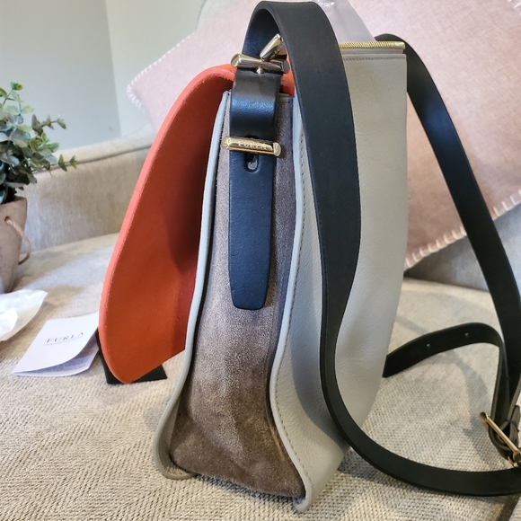 Brand new Furla leather purse - Picture 4 of 16